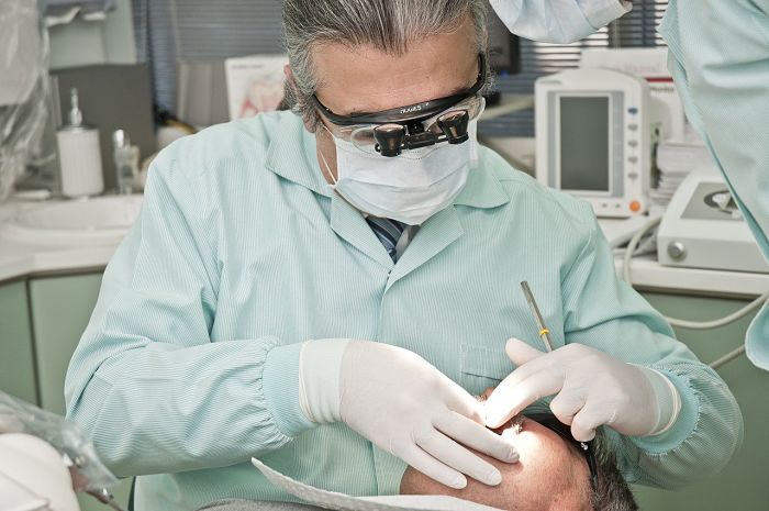 5 razones para visitar clinica dental