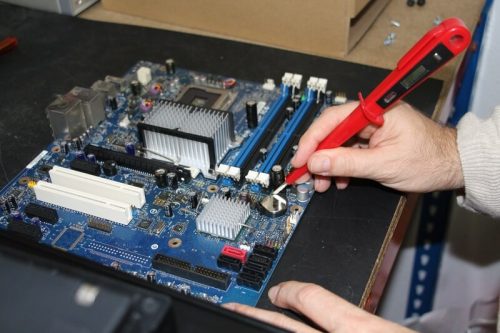 empresa de reparación de ordenadores y portátiles Solutein